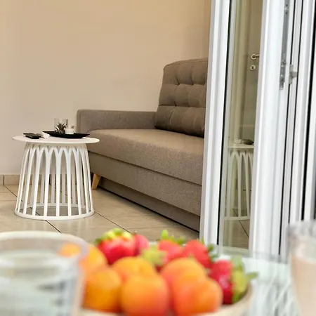 Karnayio - Propela Lägenhet *